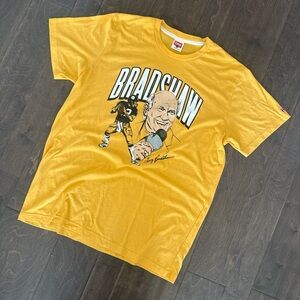 Homage Terry Bradshaw Steelers Signature Graphic Tee